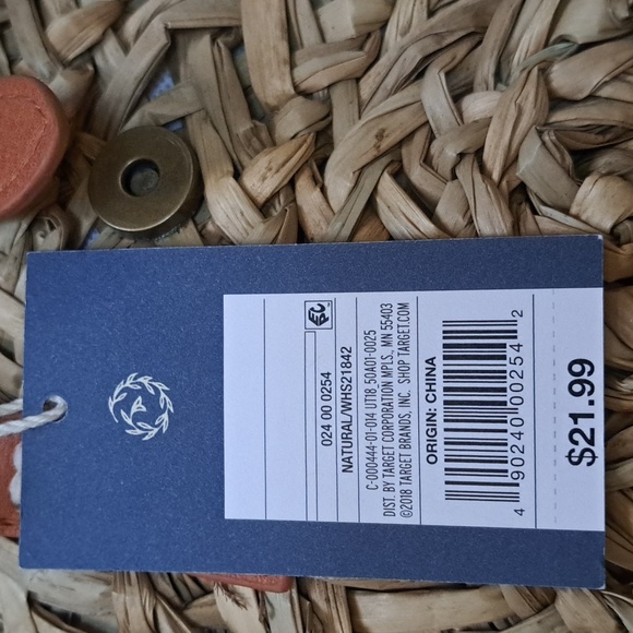 Universal Thread straw crossbody bag - Picture 3 of 3